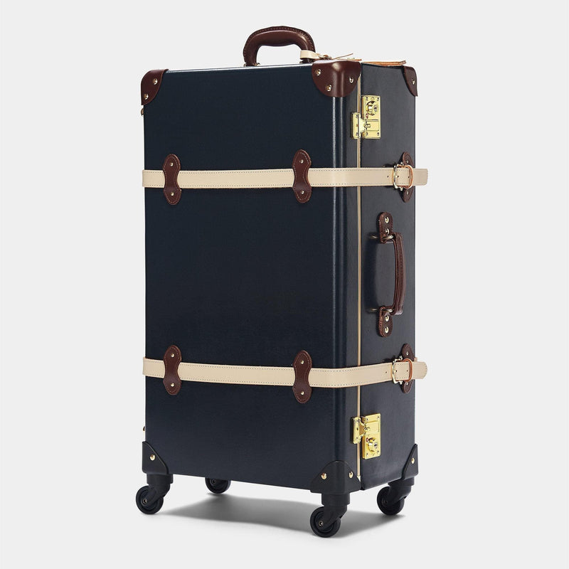 Angled product view of the check-in Architect leather suitcase in navy