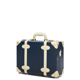 The Entrepreneur - Navy Overnighter Overnighter Steamline Luggage 