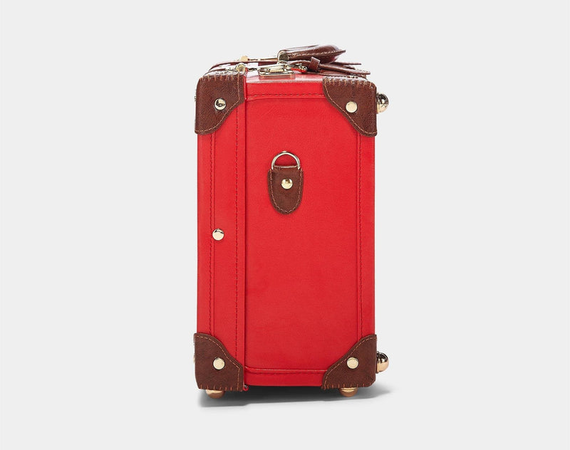 Side product view of the overnighter Entrepreneur vegan leather suitcase in  red 